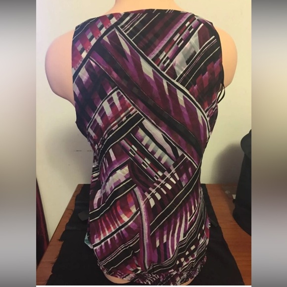 WHBM Abstract Burgundy Surplice Faux Wrap V Neck Banded Top XS NWOT CDW $89 - Picture 10 of 12